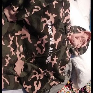COPY - Camo hoodie